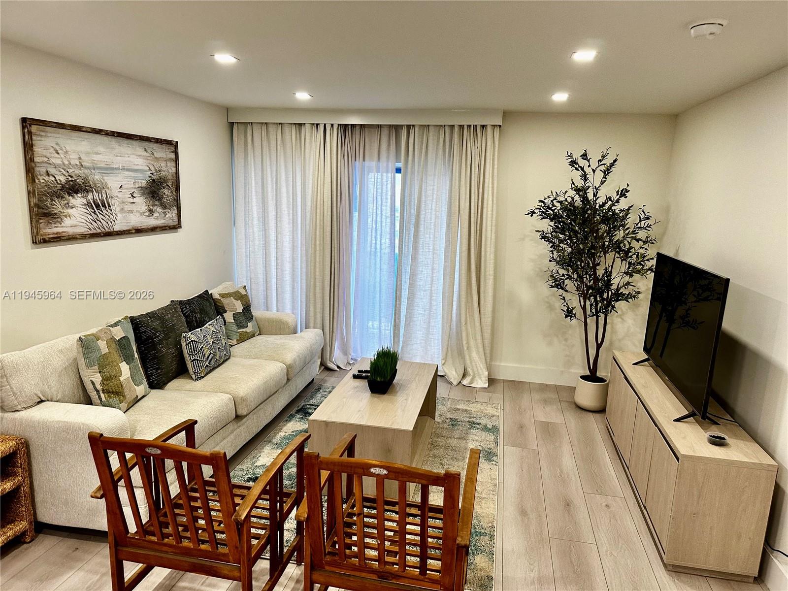 Photo of 400 Kings Point Dr  #1517, Sunny Isles Beach, Florida, 33160 - 