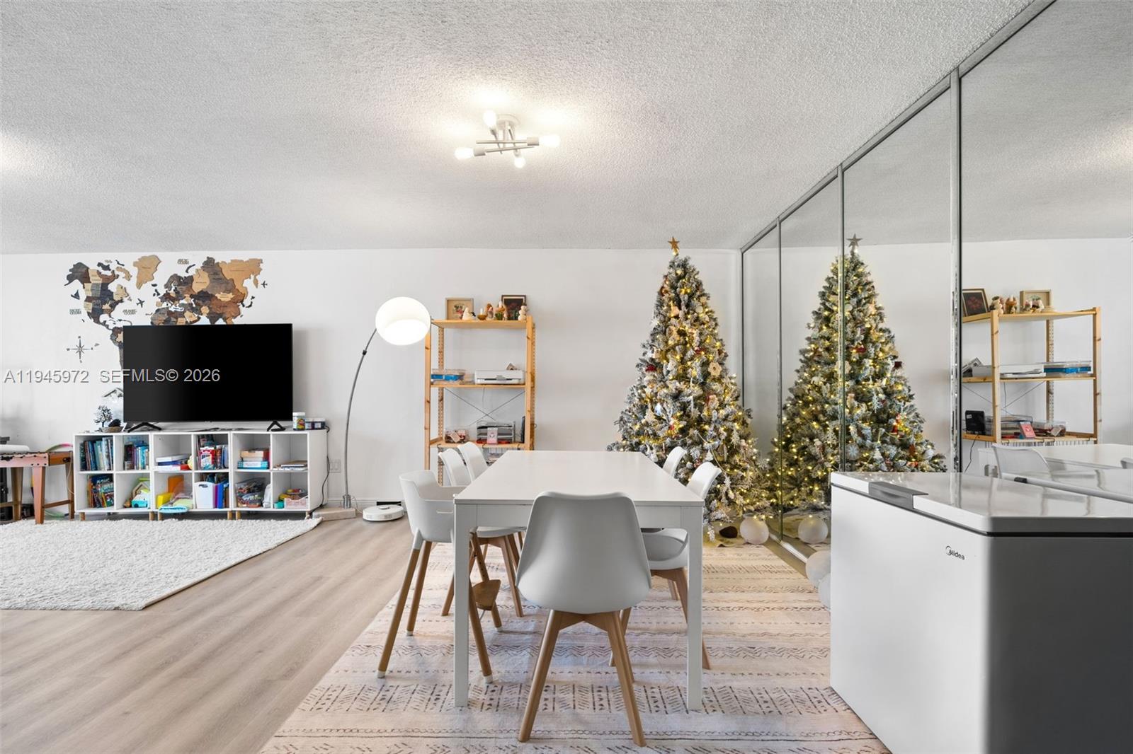 Photo of 600 Three Islands Blvd  #606, Hallandale Beach, Florida, 33009 - 