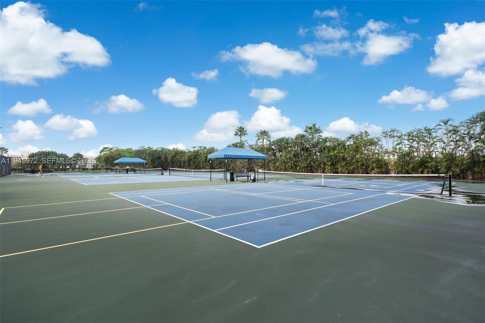 Photo of 600 Three Islands Blvd  #606, Hallandale Beach, Florida, 33009 - 