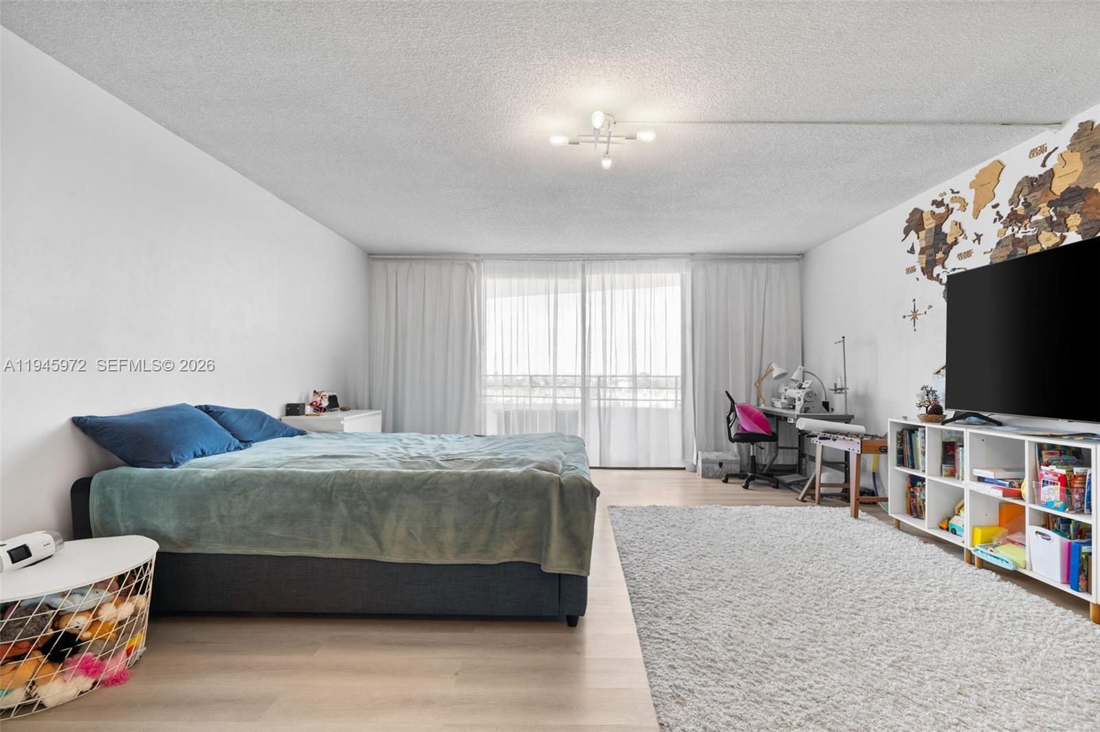 Photo of 600 Three Islands Blvd  #606, Hallandale Beach, Florida, 33009 - 