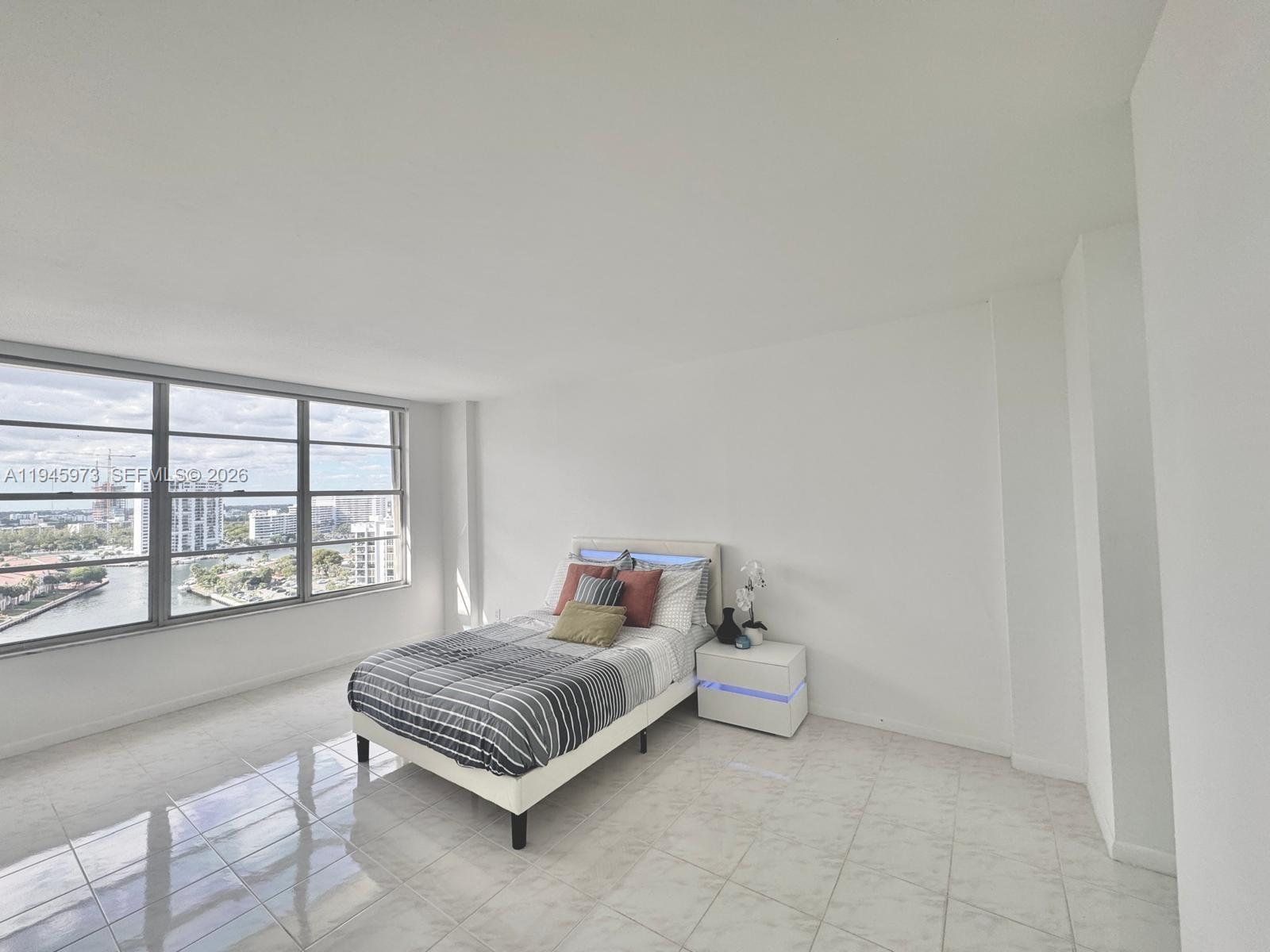 Photo of 3800 Ocean Dr #1522, Hollywood, Florida, 33019 -