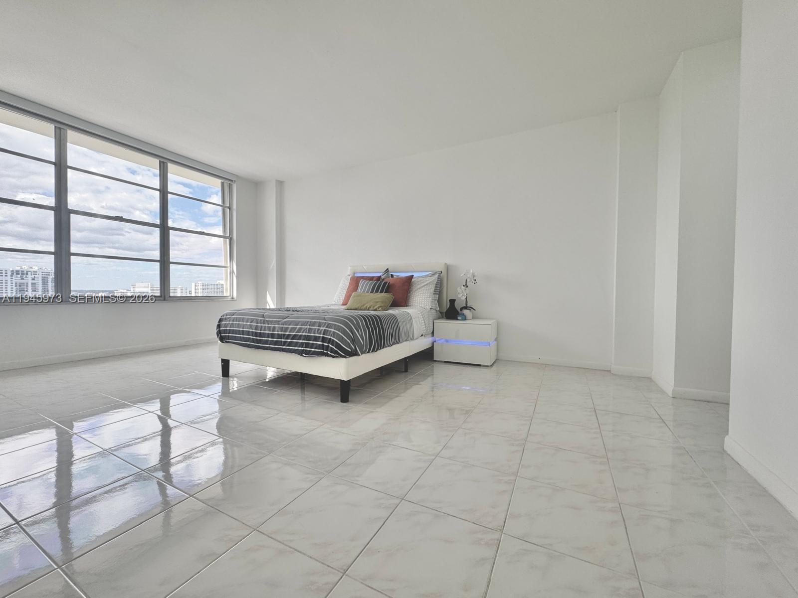Photo of 3800 Ocean Dr #1522, Hollywood, Florida, 33019 -