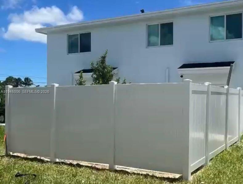 1025 3 / 3 1425 sq. ft. $ 2026-01-15 0 Photo