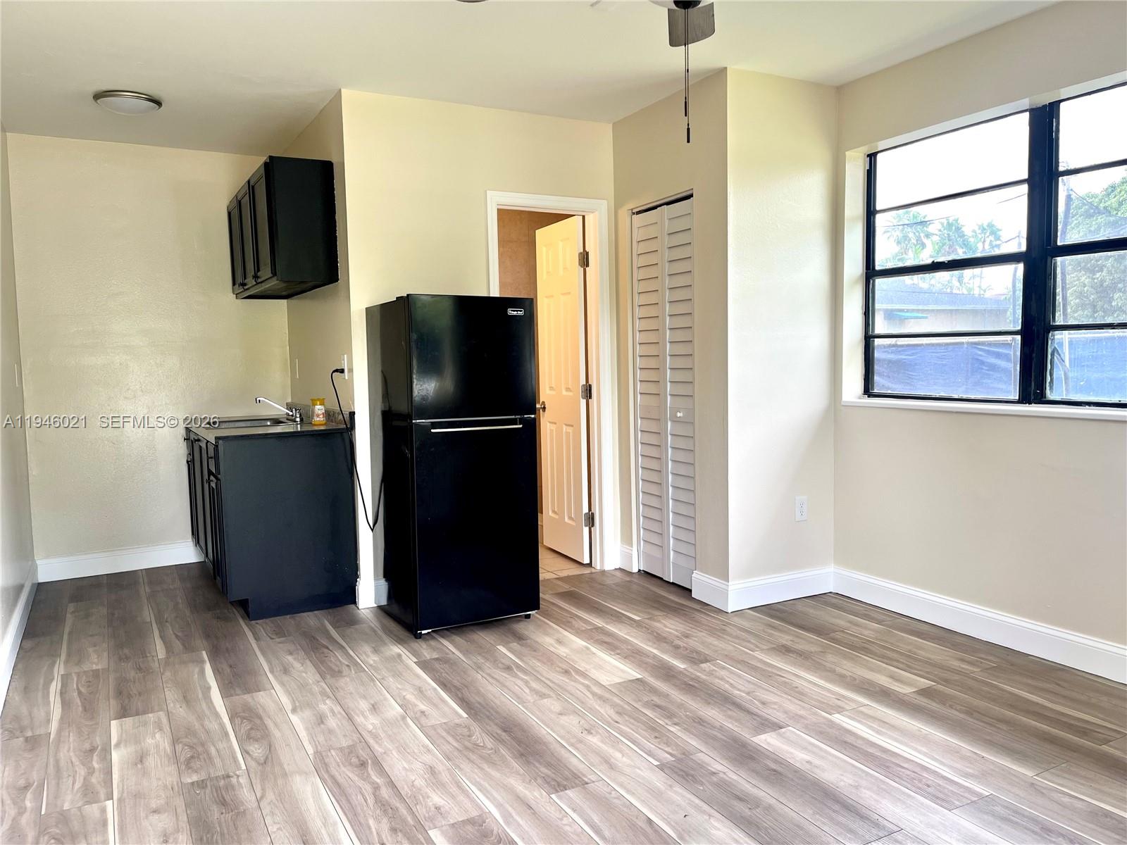   /  1608 кв.футов $ 2026-01-15 0 Фото