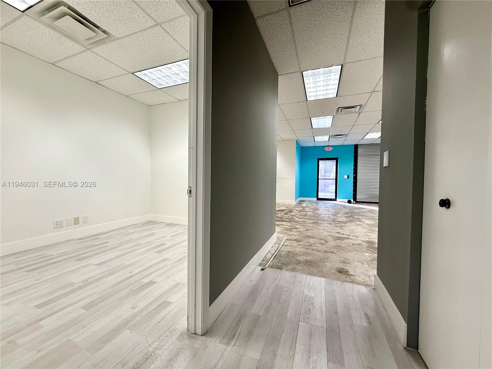 4A  /   sq. ft. $ 2026-01-15 0 foto