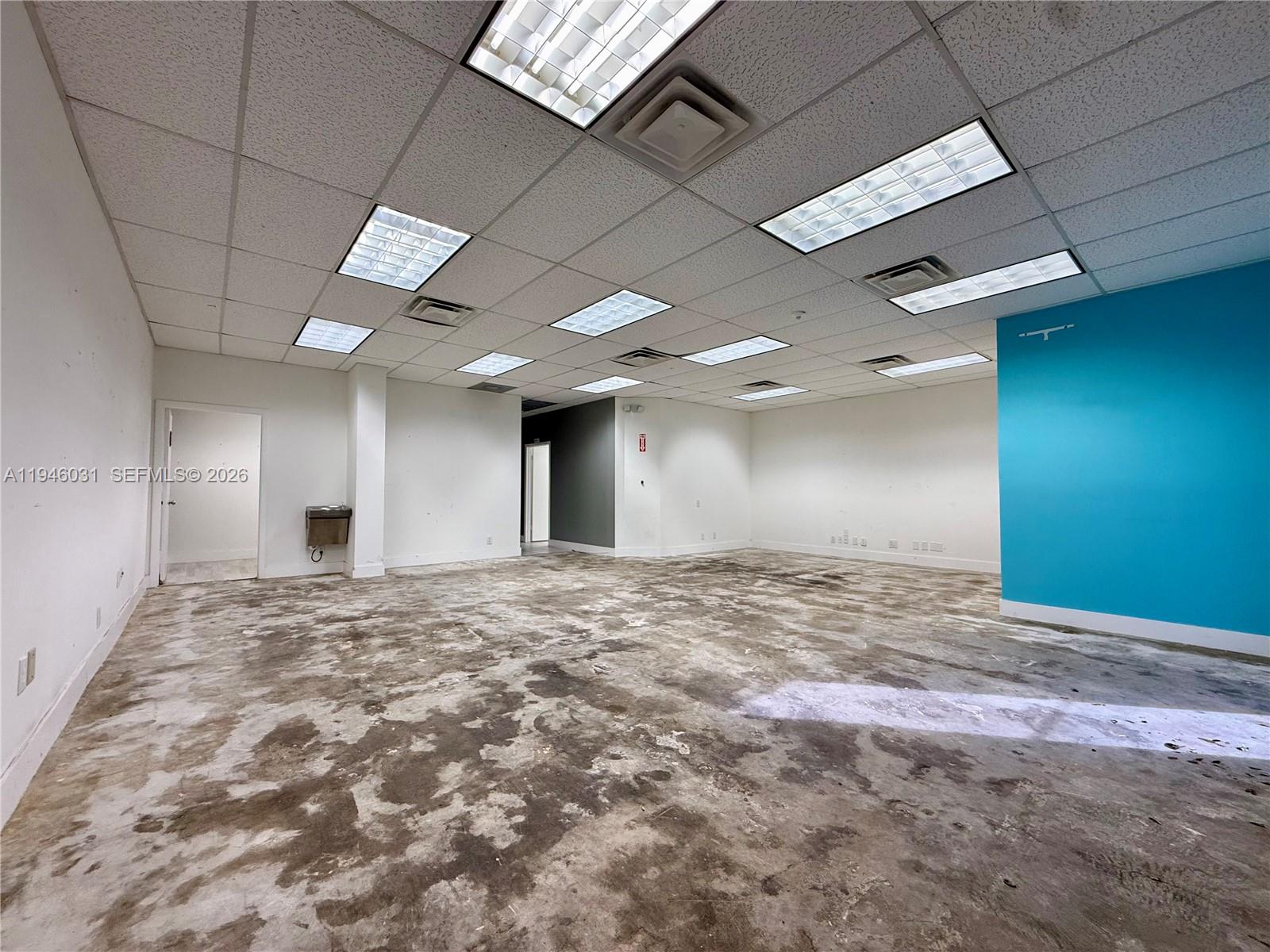 4A  /   sq. ft. $ 2026-01-15 0 foto