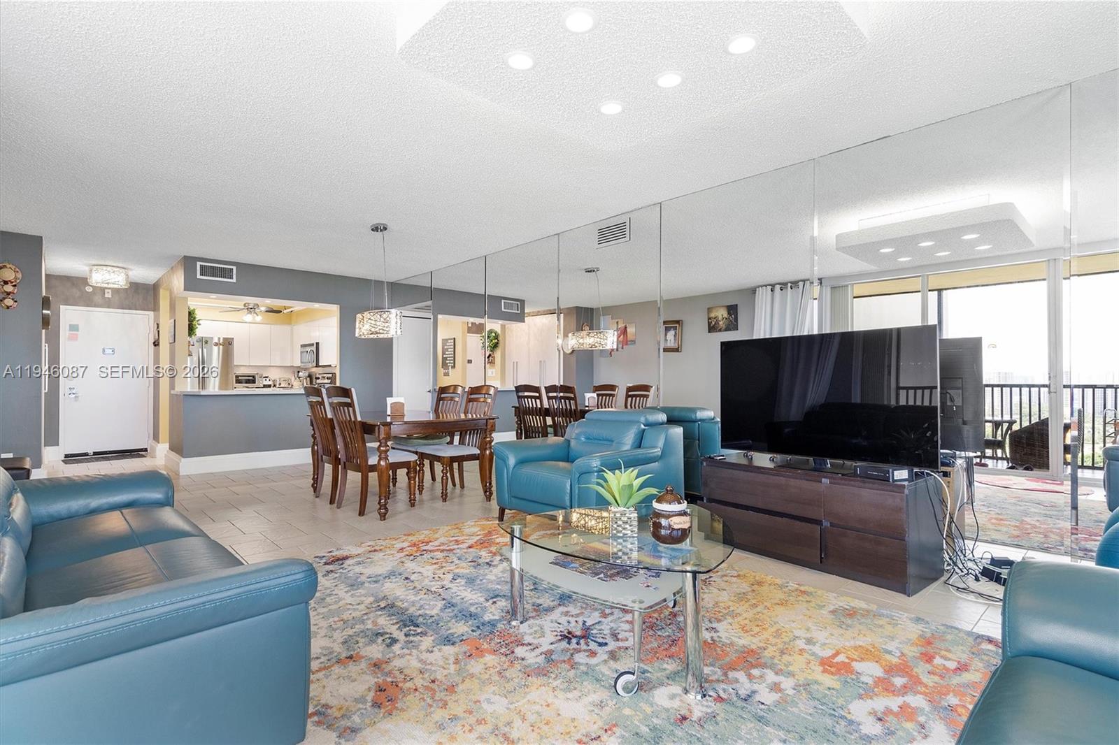 Photo of 20379 Country Club Dr  #1933, Aventura, Florida, 33180 - 