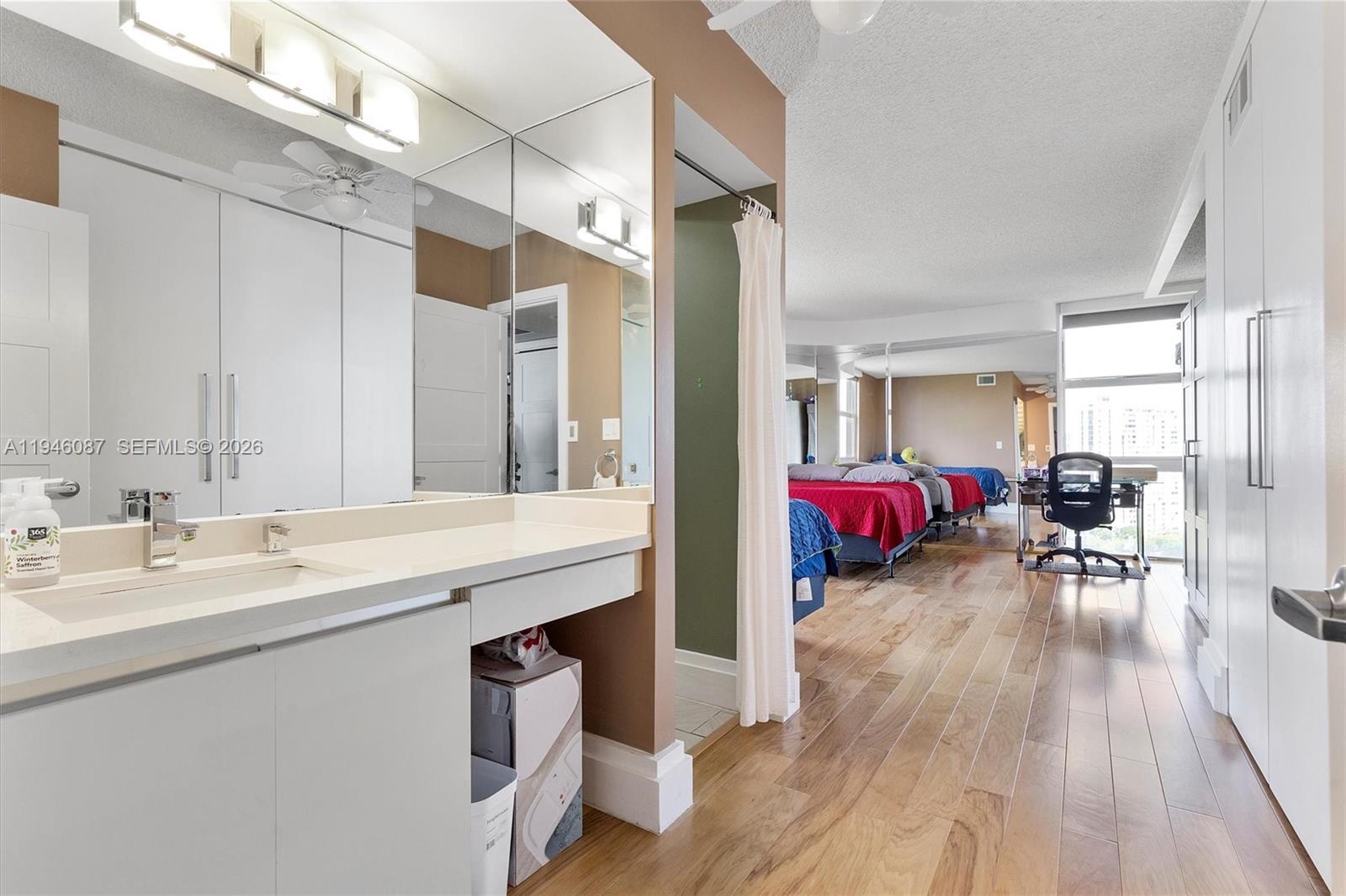 Photo of 20379 Country Club Dr  #1933, Aventura, Florida, 33180 - 