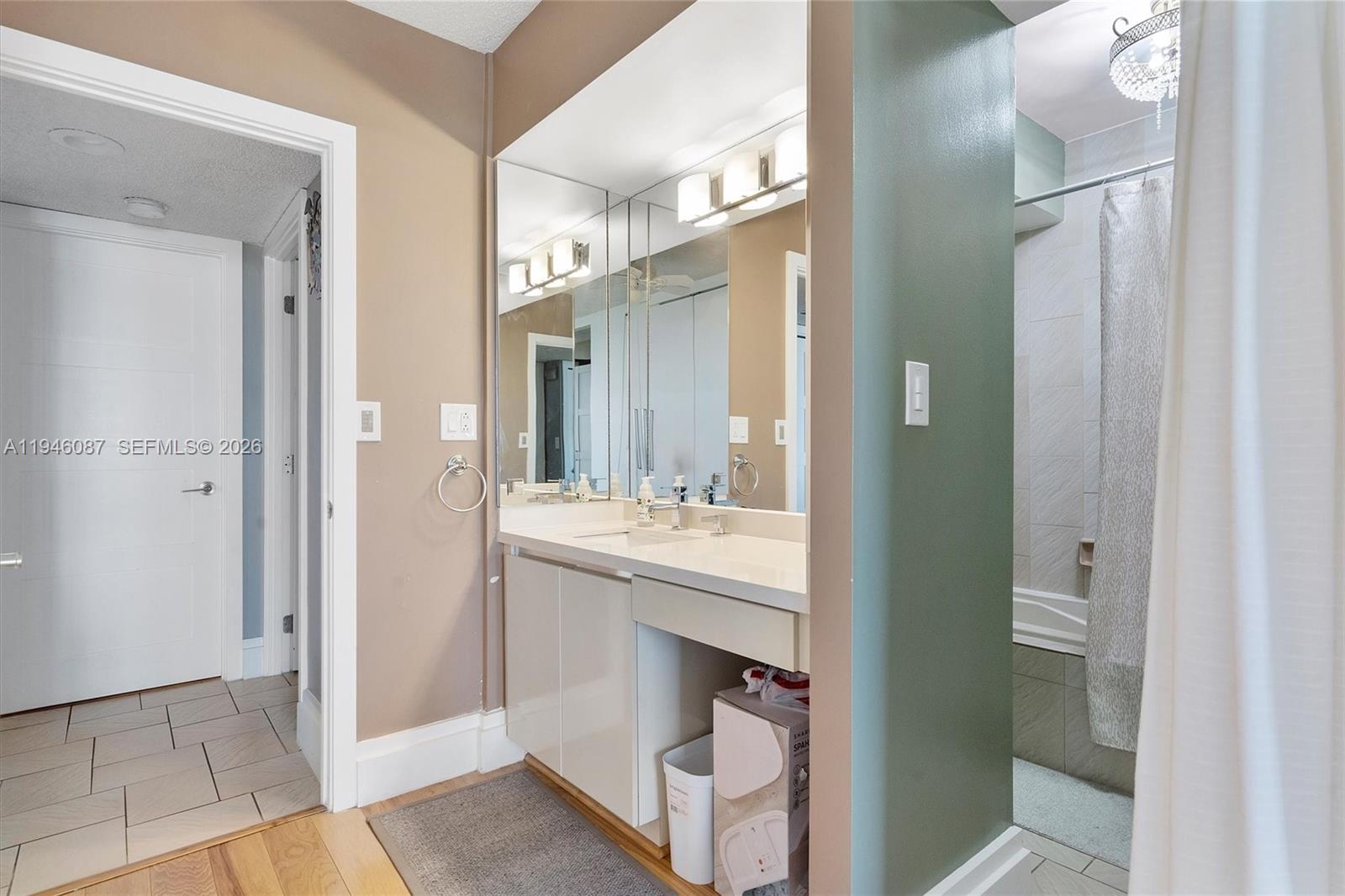 Photo of 20379 Country Club Dr  #1933, Aventura, Florida, 33180 - 