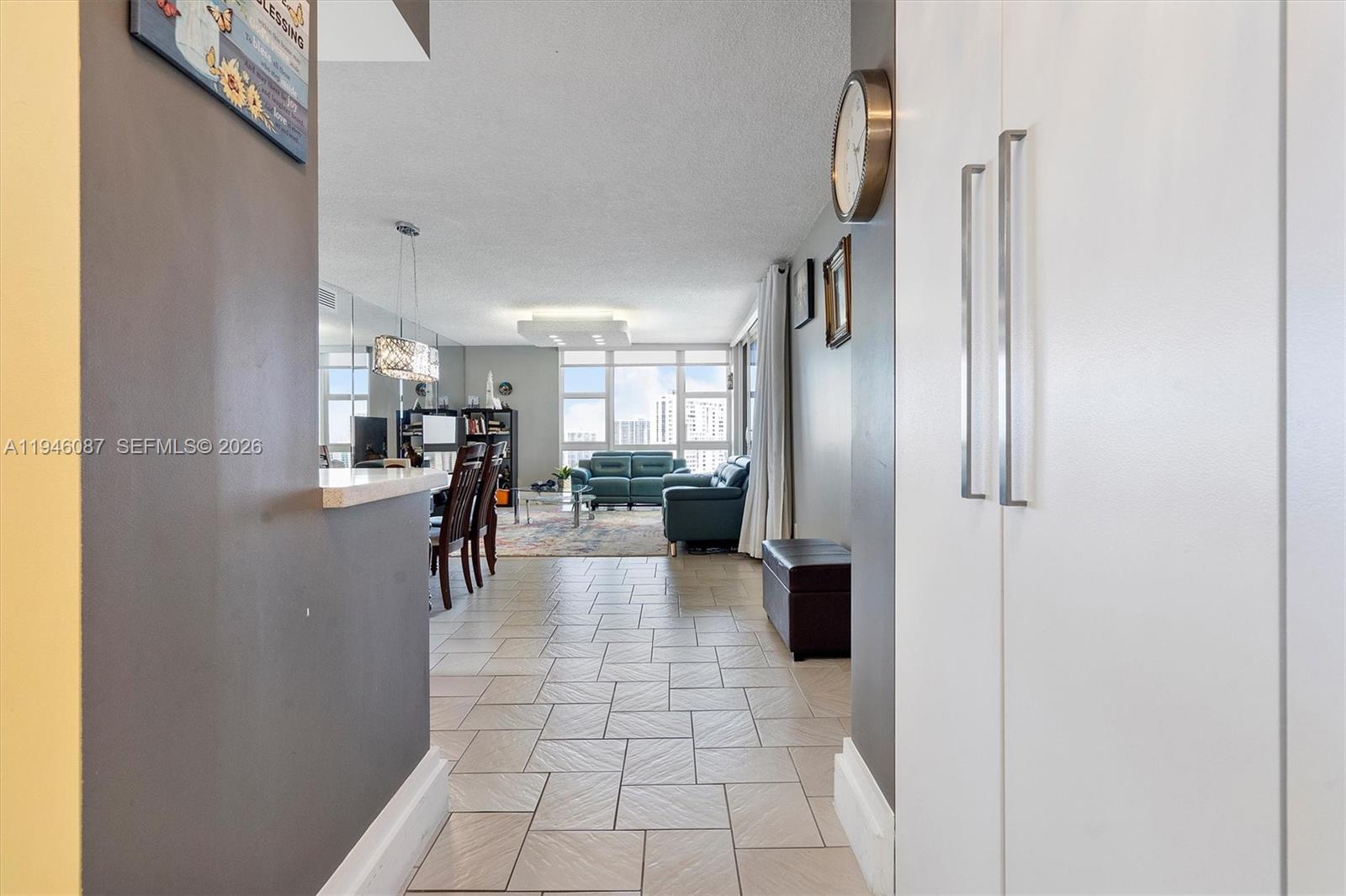 Photo of 20379 Country Club Dr  #1933, Aventura, Florida, 33180 - Entrance Hallway