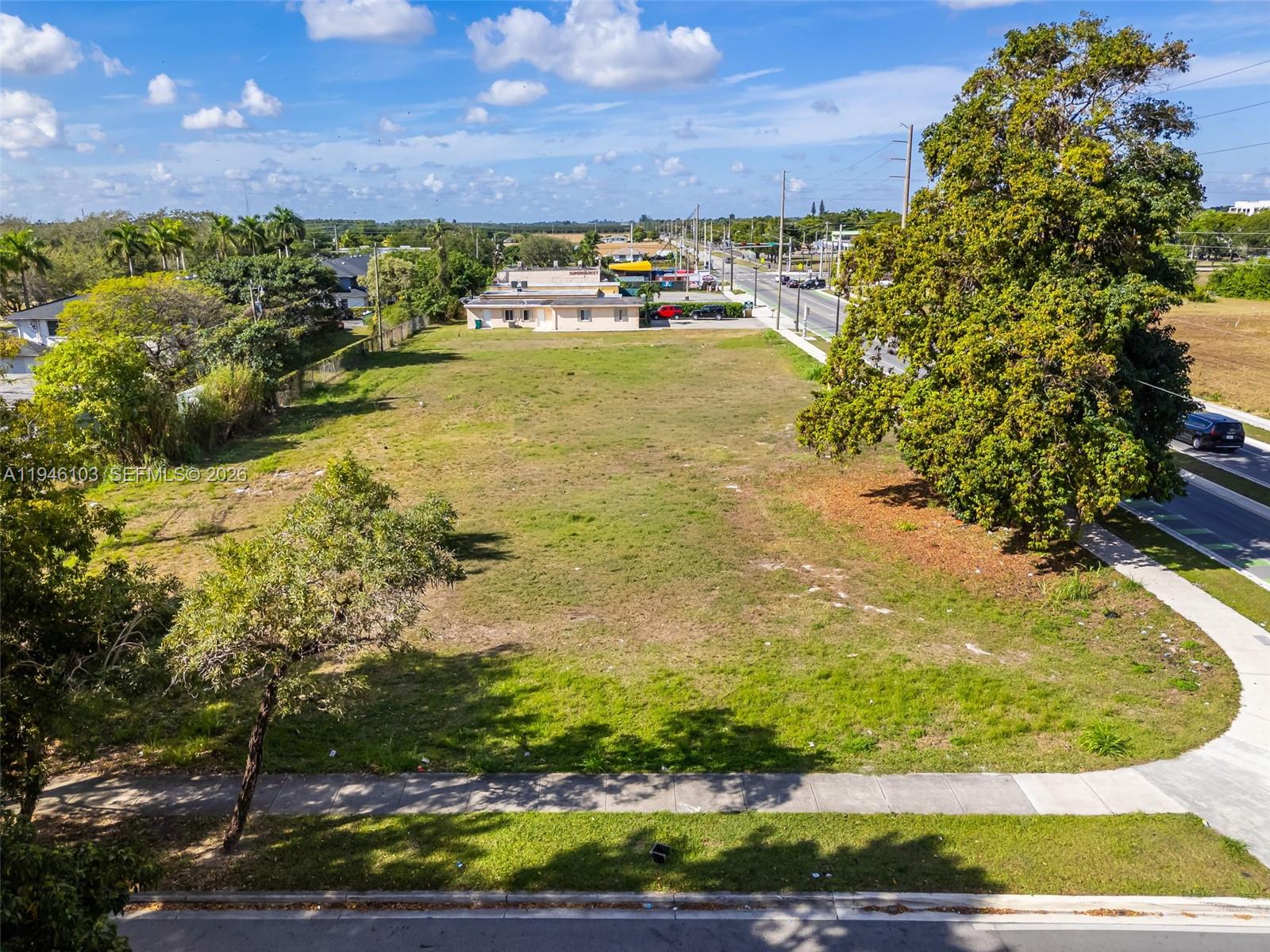   /   sq. ft. $ 2026-01-15 0 foto