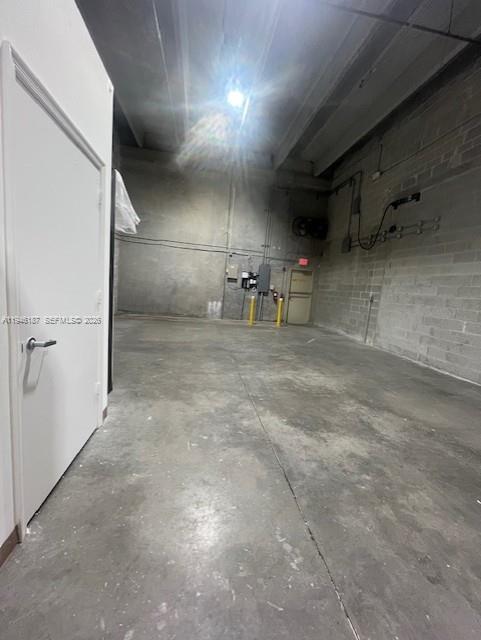 142  /   кв.футов $ 2026-01-15 0 Фото