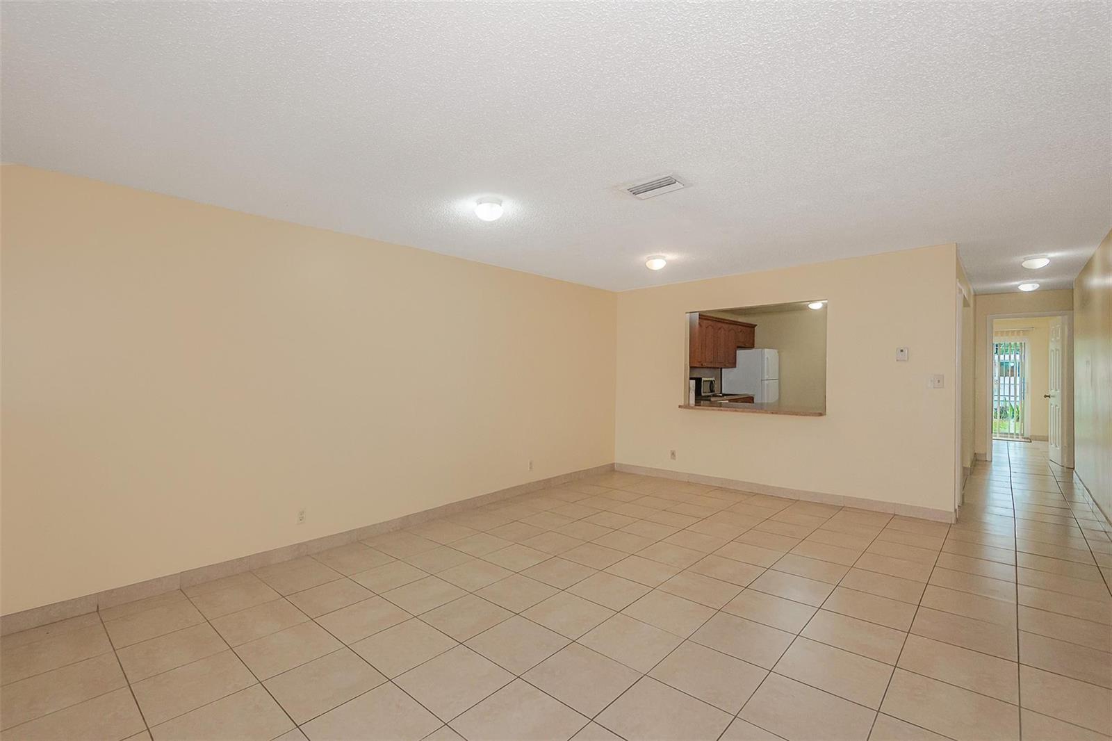 Ver detalles / 0 6012 sq. ft. $ 2026-06-21 0 foto