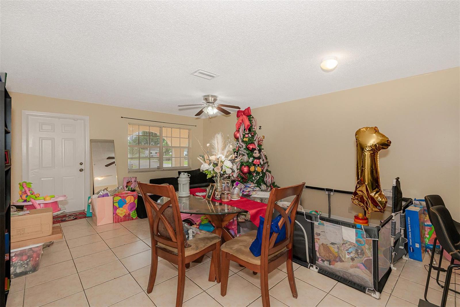 Ver detalles / 0 6012 sq. ft. $ 2026-06-21 0 foto