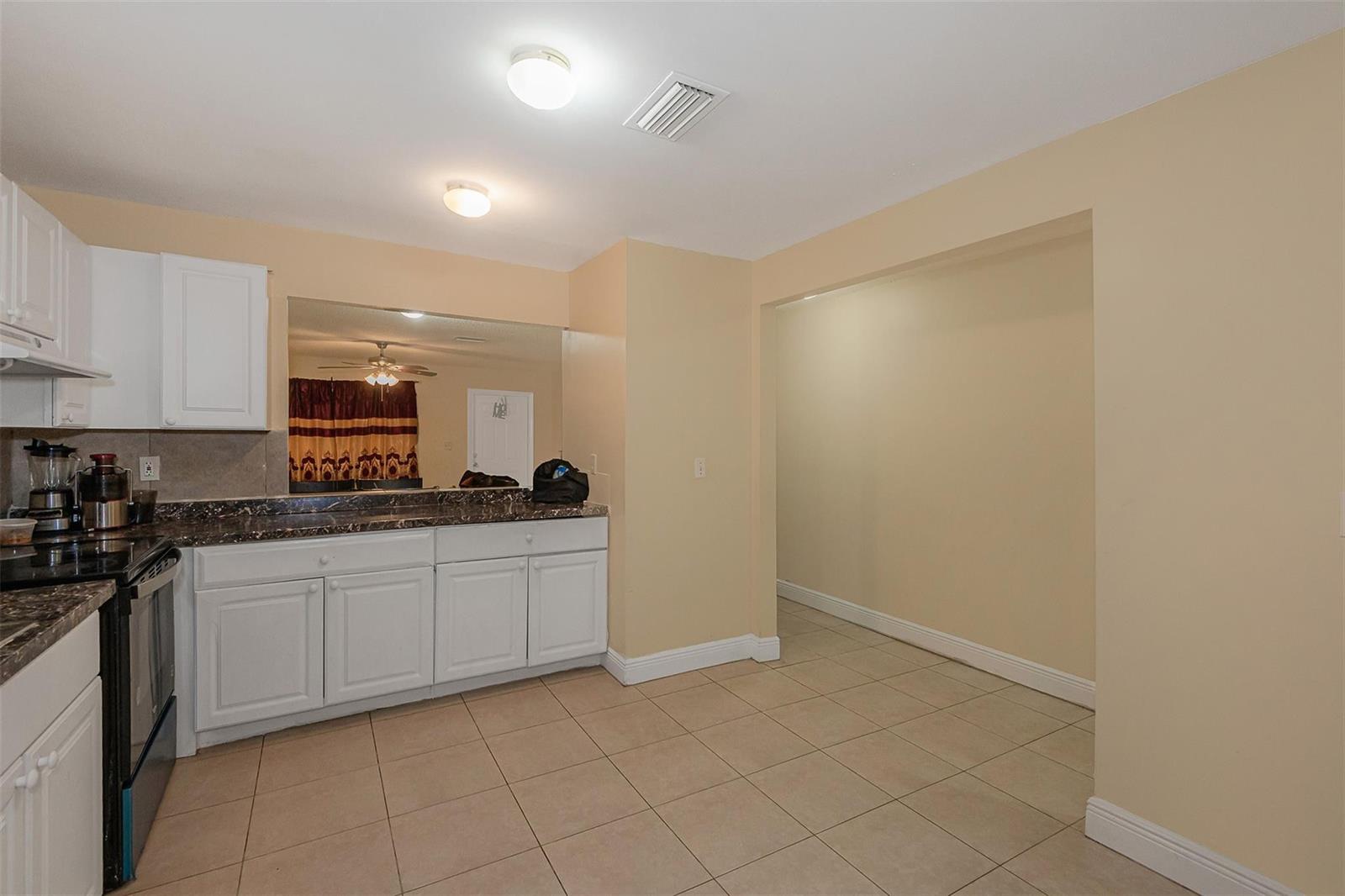 Ver detalles / 0 6012 sq. ft. $ 2026-06-21 0 foto
