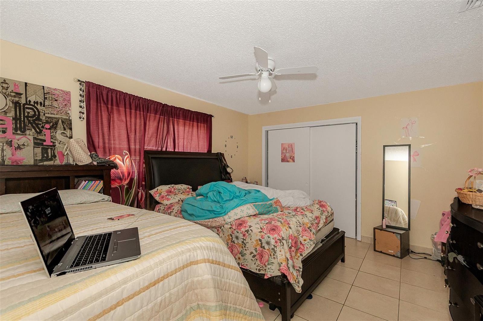 Ver detalles / 0 6012 sq. ft. $ 2026-06-21 0 foto