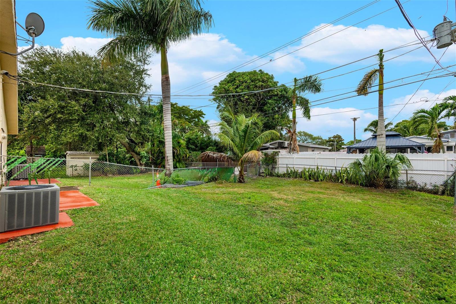 Ver detalles / 0 6012 sq. ft. $ 2026-06-21 0 foto