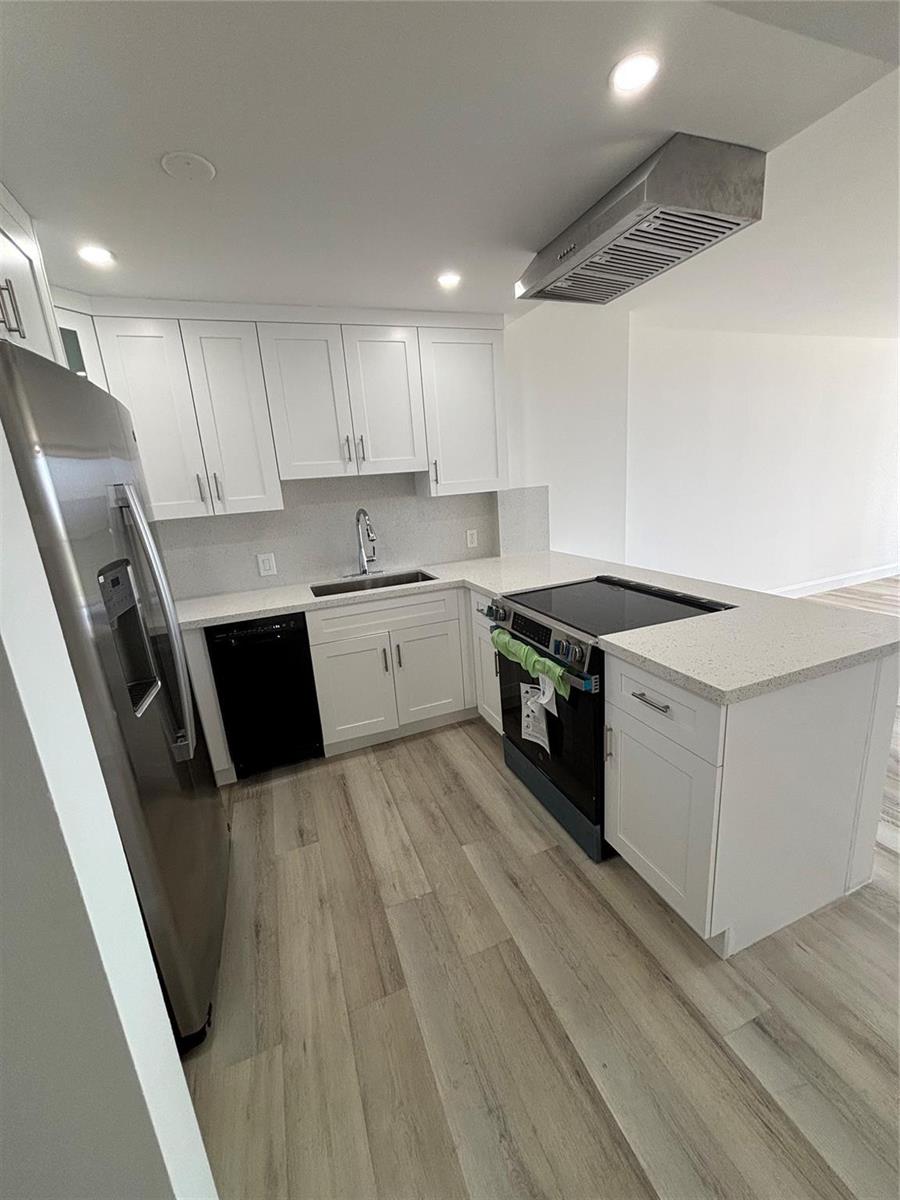 Photo of 20301 Country Club  #1127, Aventura, Florida, 33180 - Photo 6