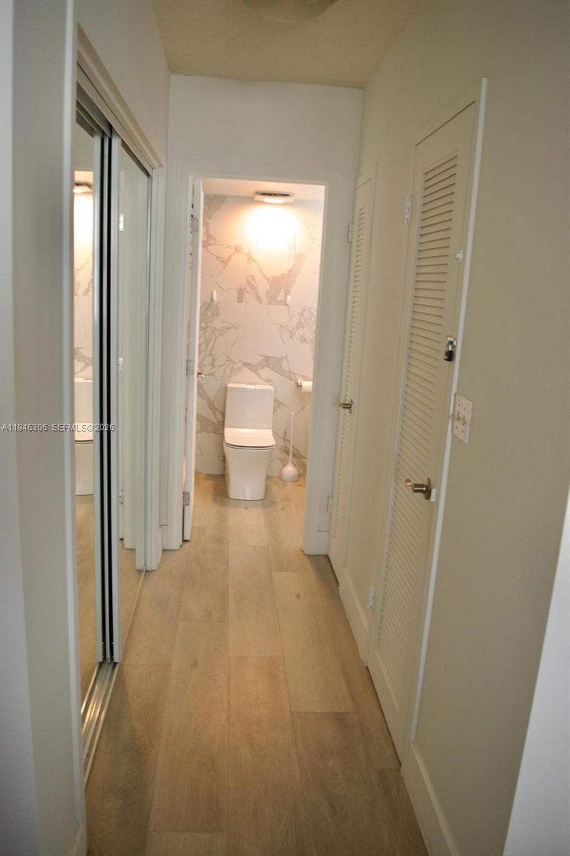 Photo of 3725 Ocean Dr  #423, Hollywood, Florida, 33019 - 