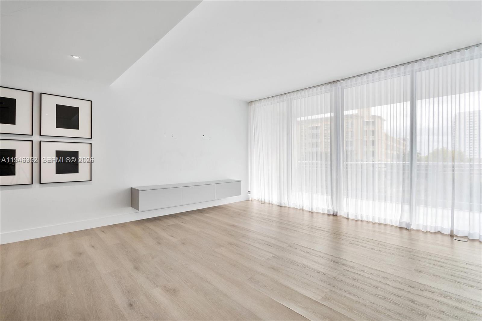 Photo of 2950 188th St  #310, Aventura, Florida, 33180 - 