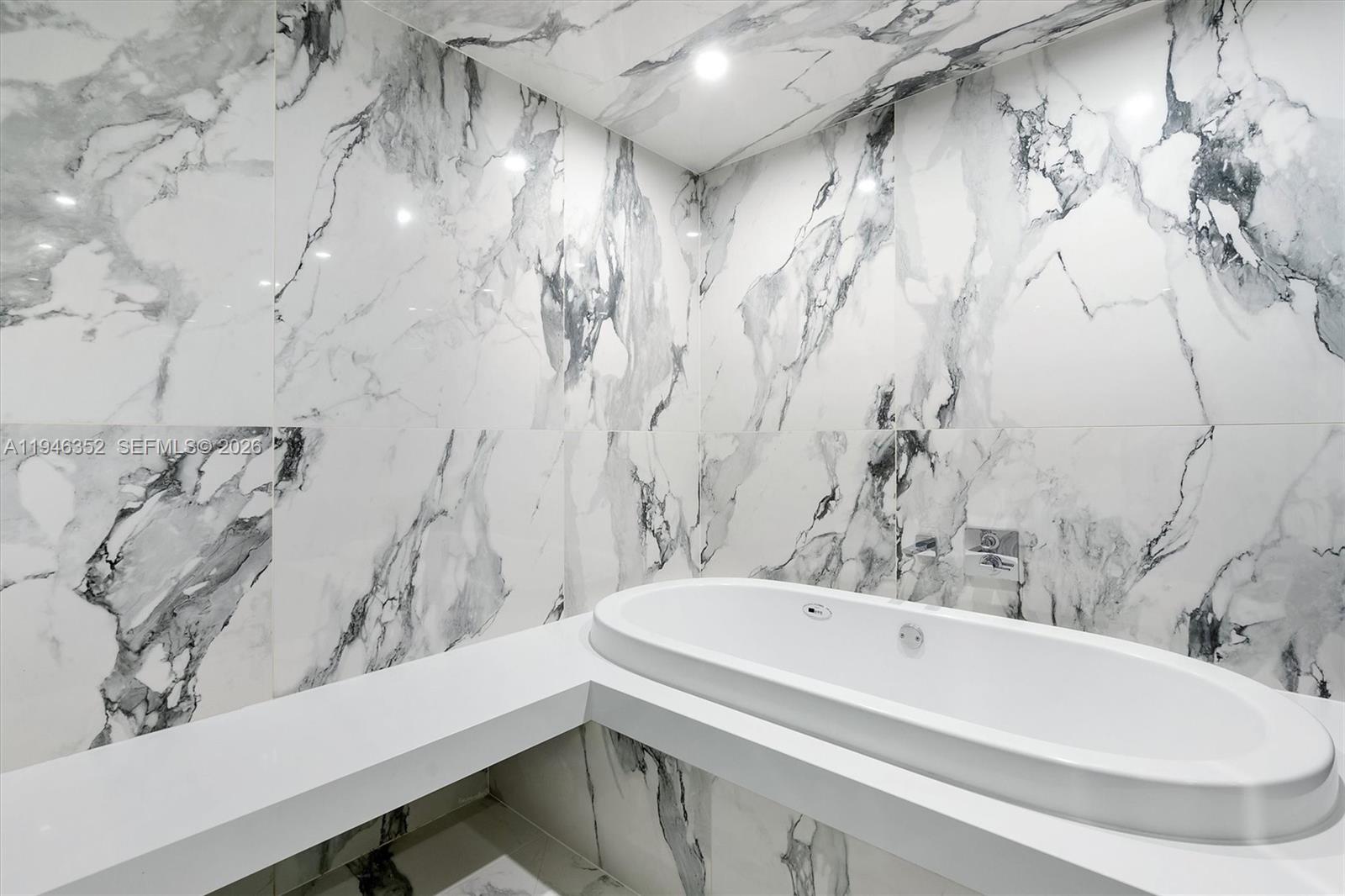 Photo of 2950 188th St  #310, Aventura, Florida, 33180 - 