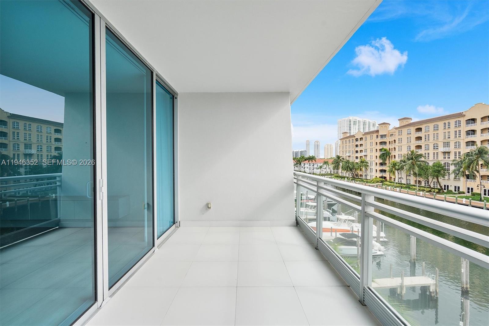 Photo of 2950 188th St  #310, Aventura, Florida, 33180 - 