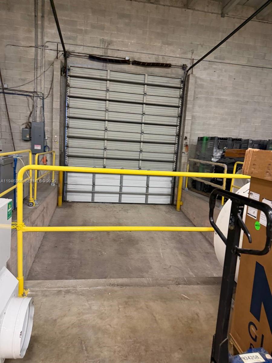   /   sq. ft. $ 2026-01-15 0 foto