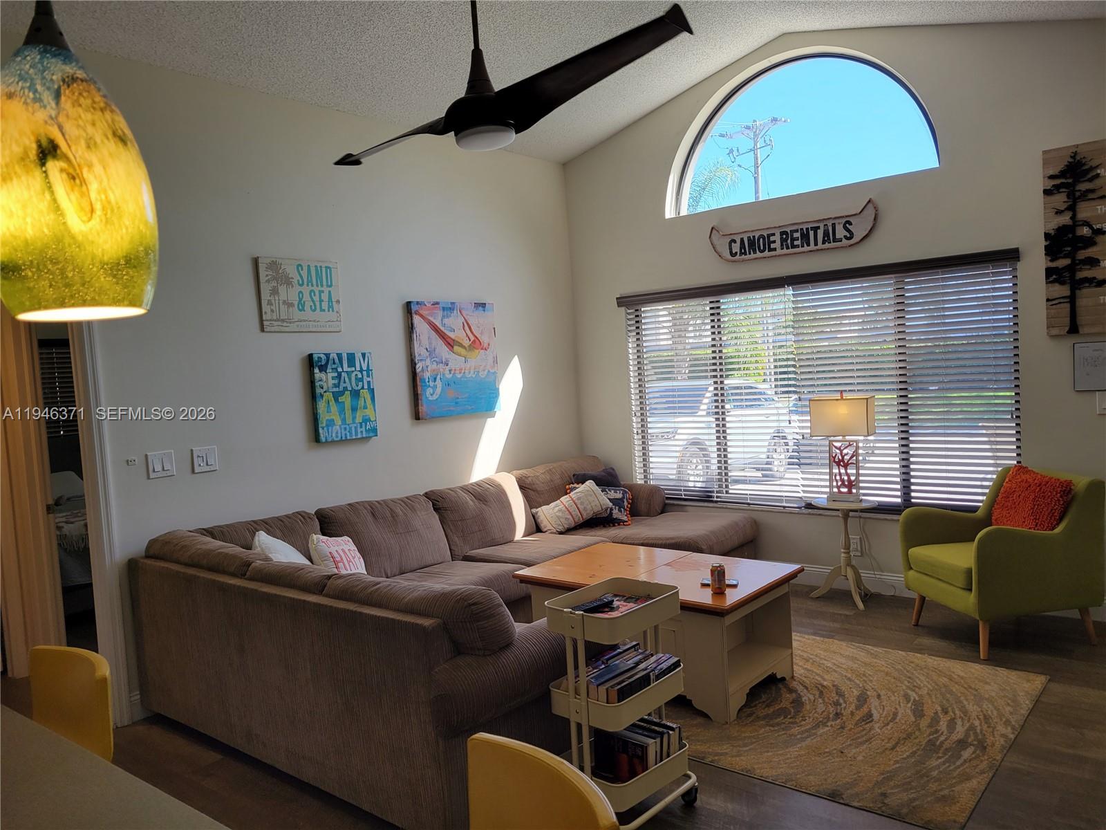   /  3210 sq. ft. $ 2026-01-15 0 foto