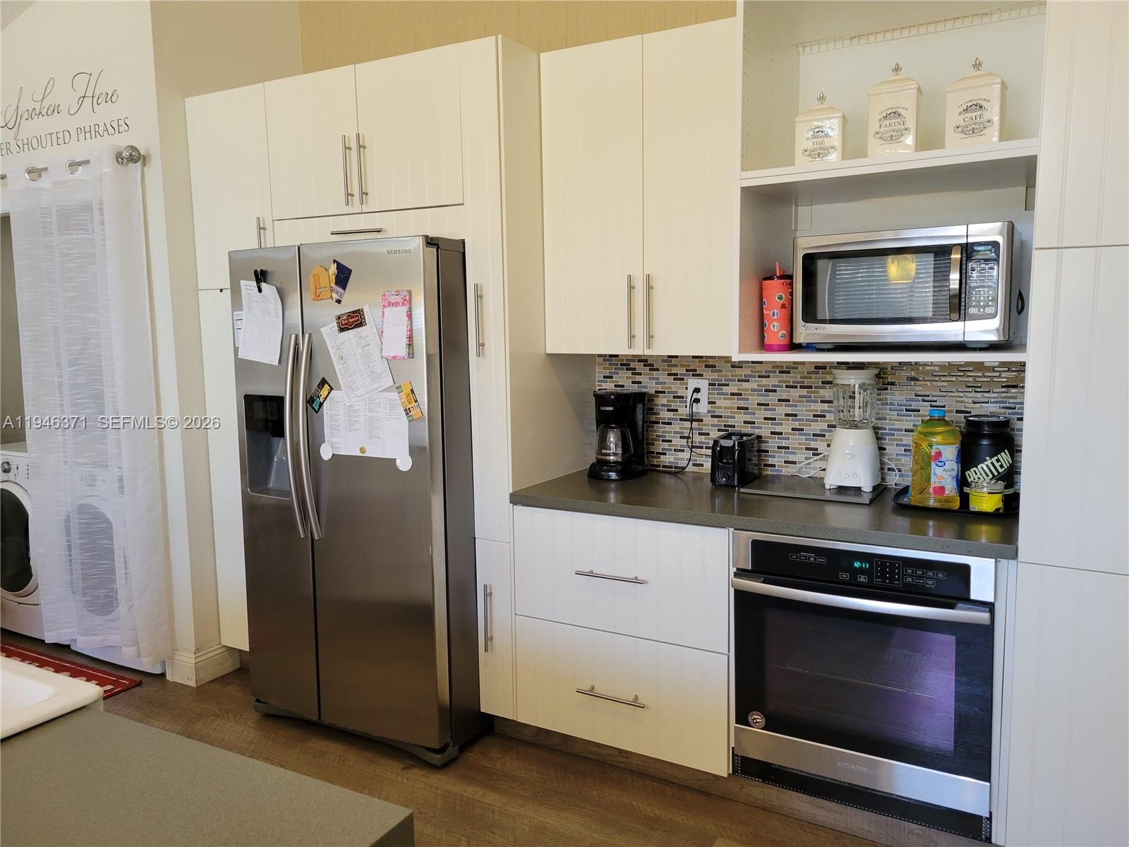   /  3210 sq. ft. $ 2026-01-15 0 foto