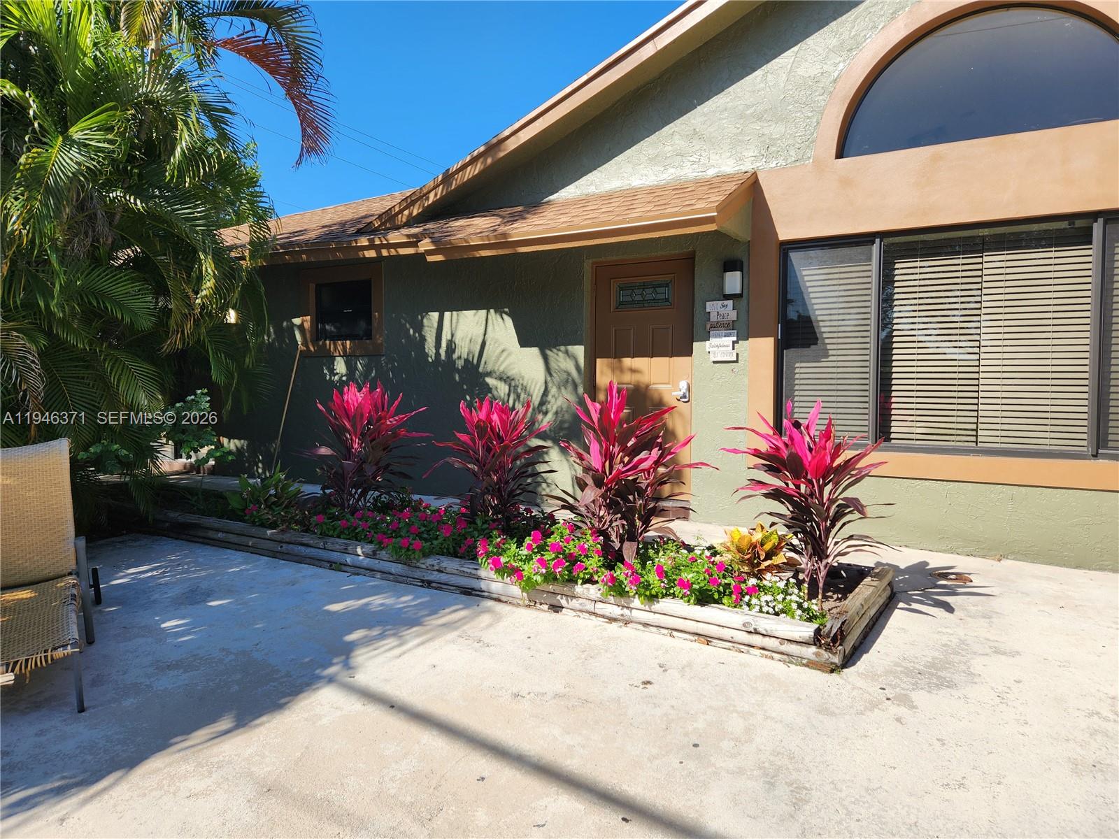   /  3210 sq. ft. $ 2026-01-15 0 foto