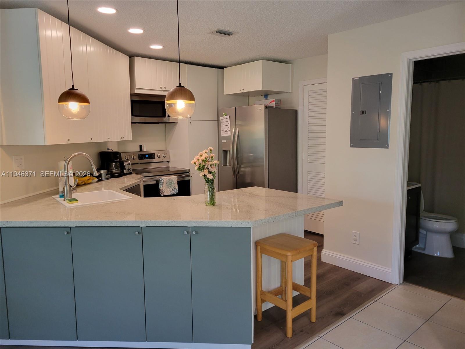   /  3210 sq. ft. $ 2026-01-15 0 foto