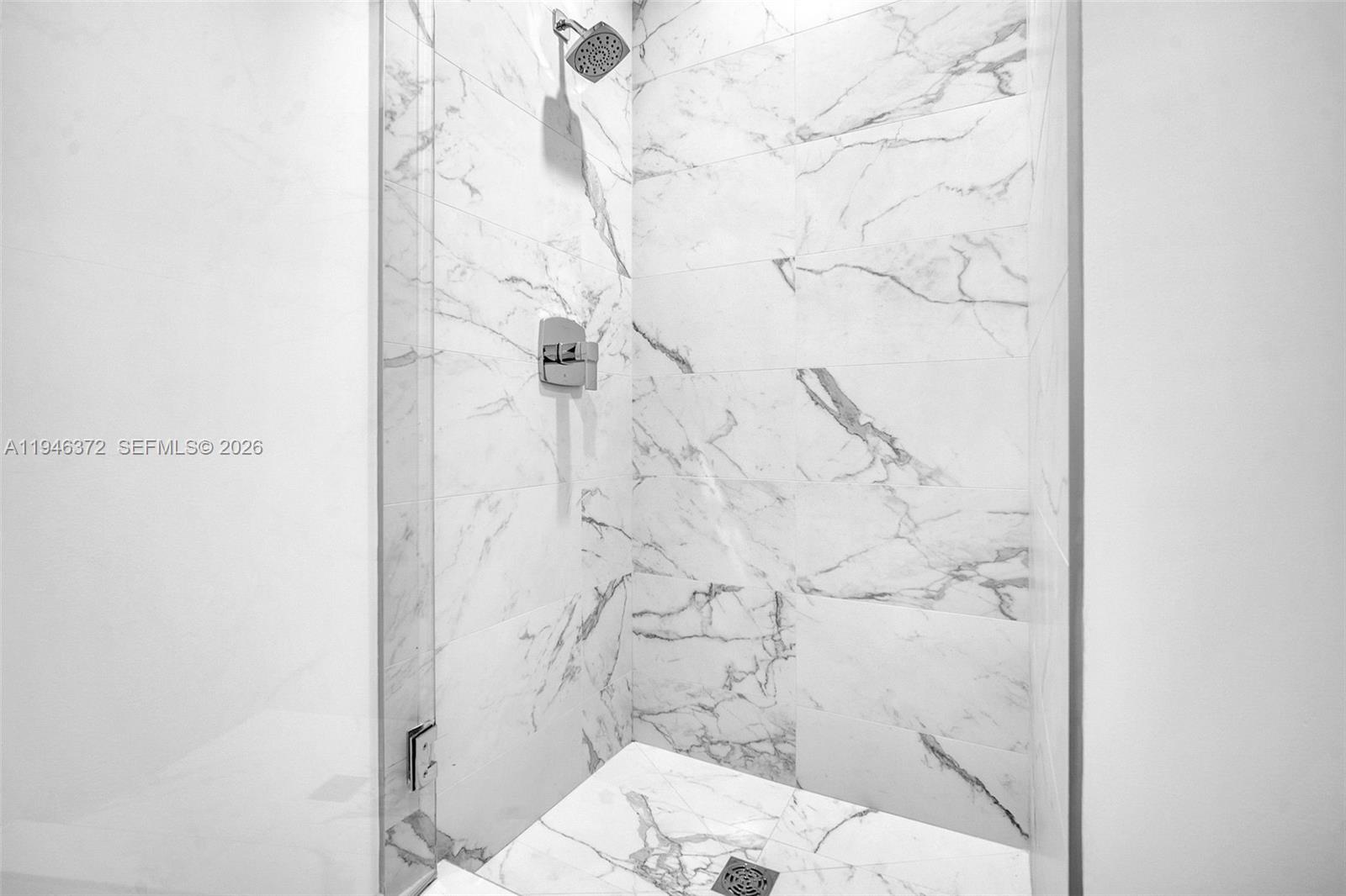 504 2 / 3 1382 кв.футов $ 2026-01-15 0 Фото