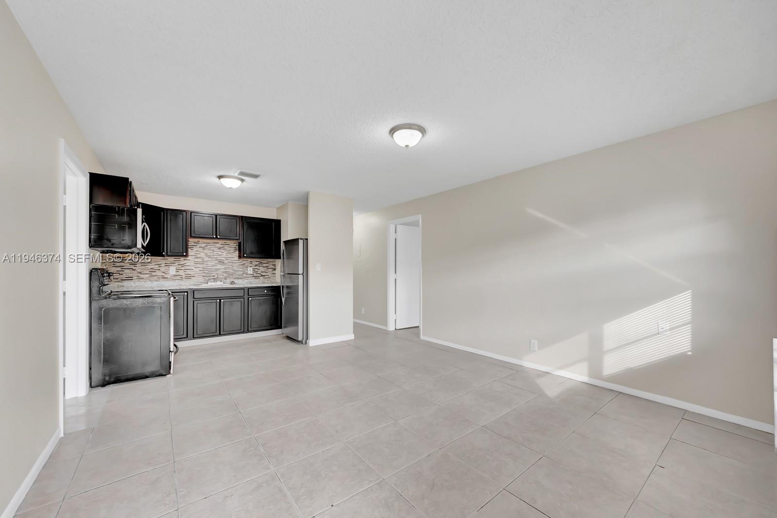   /  2099 sq. ft. $ 2026-01-15 0 Photo