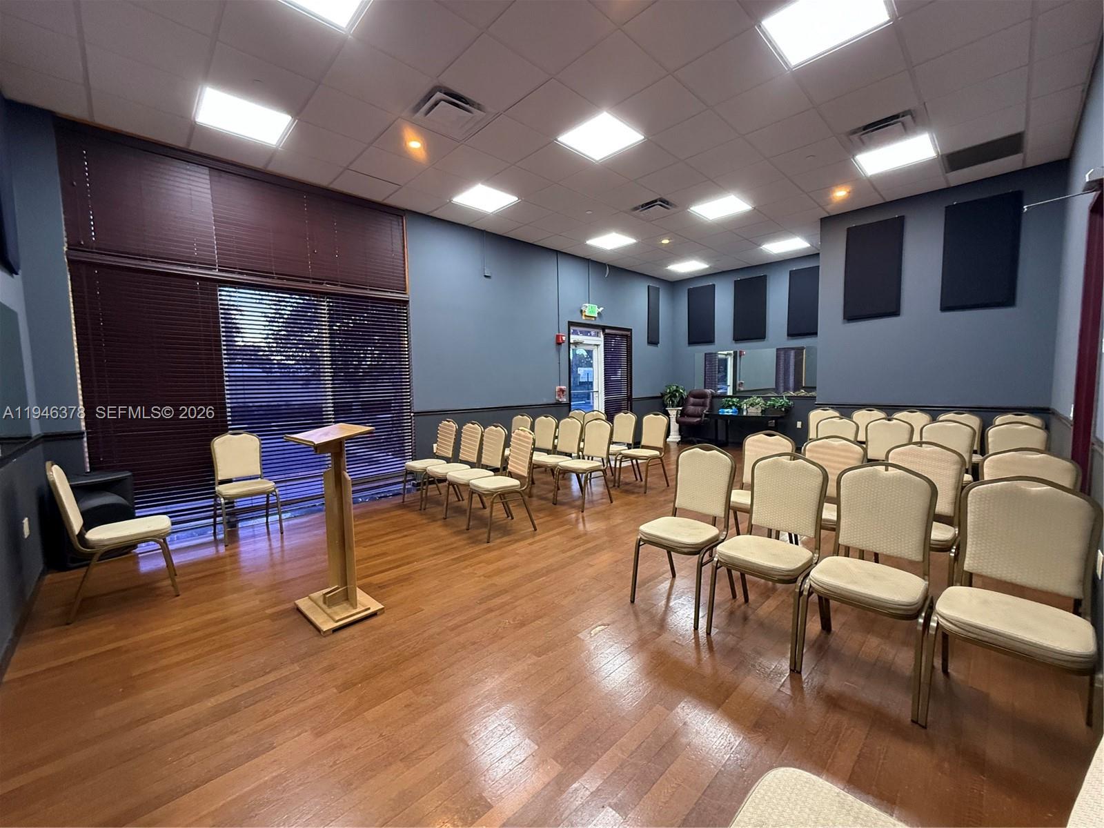   /   sq. ft. $ 2026-01-15 0 Photo