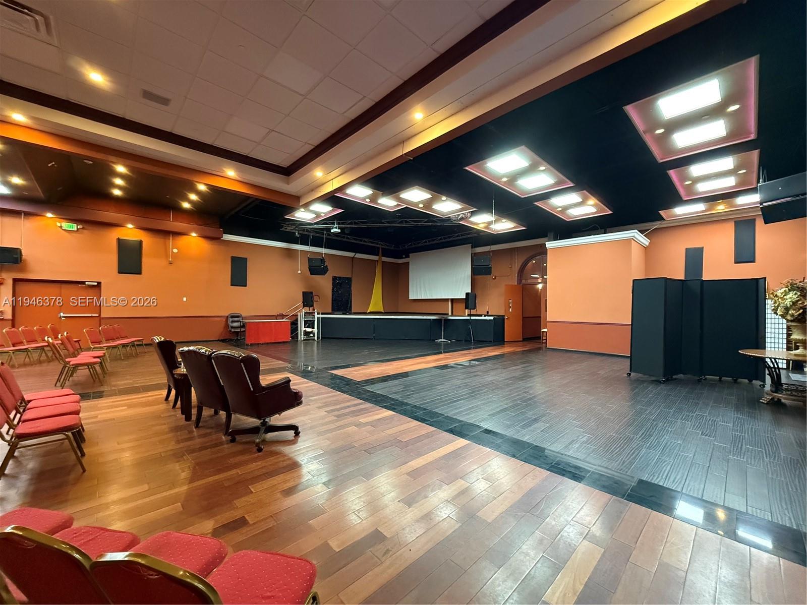   /   sq. ft. $ 2026-01-15 0 Photo