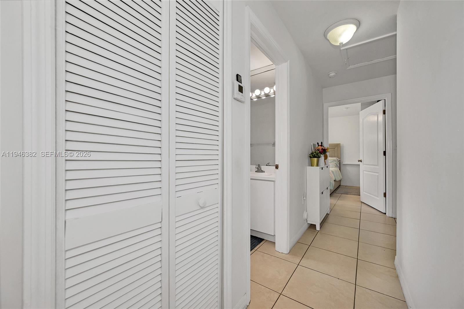   /   sq. ft. $ 2026-01-15 0 foto