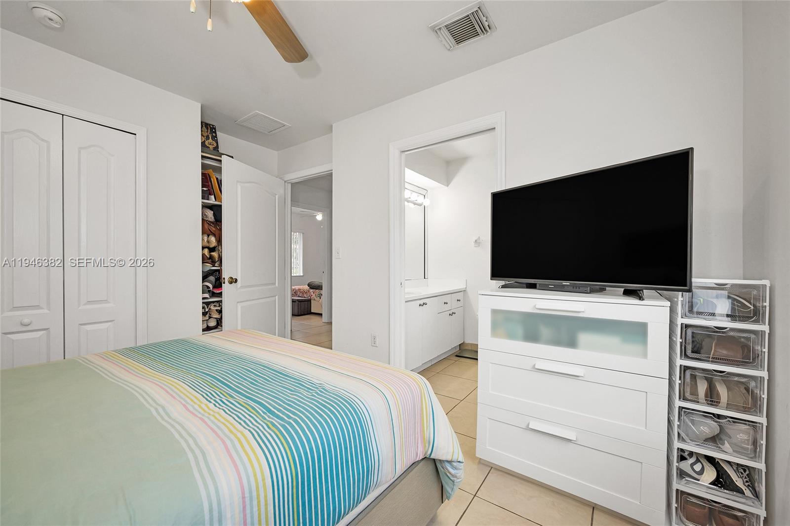   /   sq. ft. $ 2026-01-15 0 foto