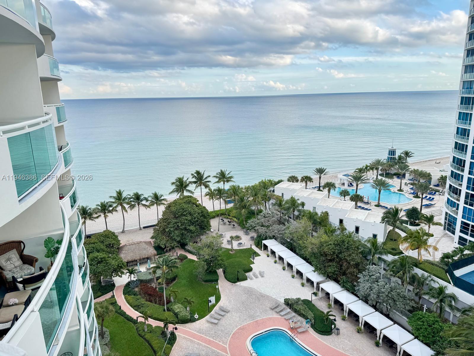 Photo of 3001 Ocean Dr  #1421, Hollywood, Florida, 33019 - 