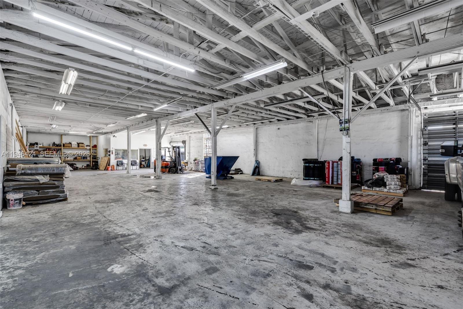   /   sq. ft. $ 2026-01-15 0 Photo