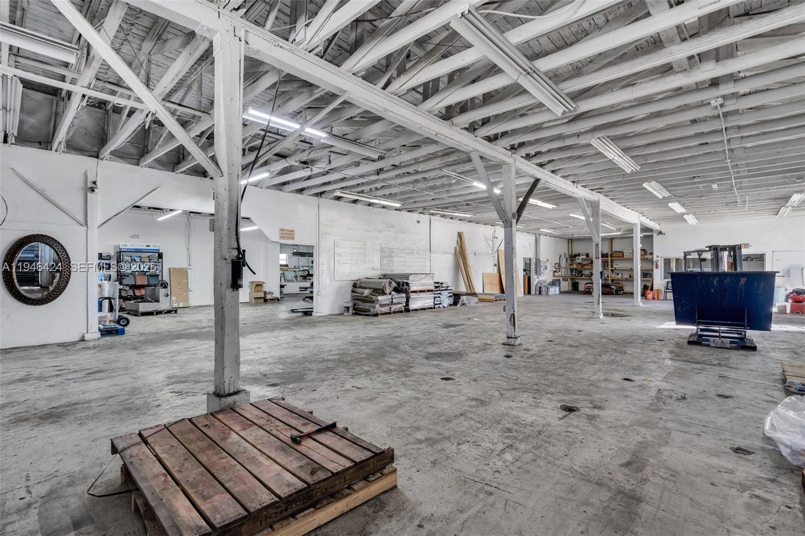   /   sq. ft. $ 2026-01-15 0 Photo