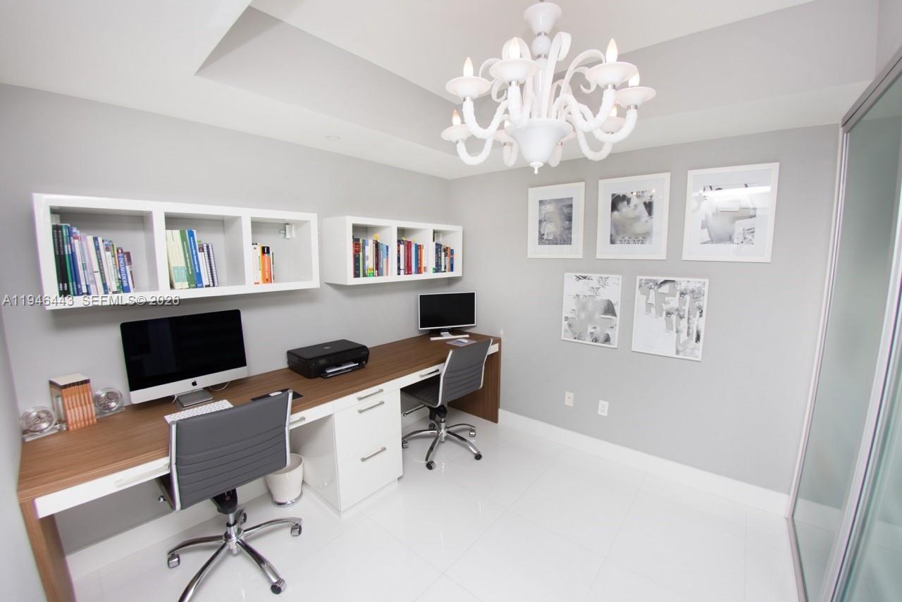 Photo of 3301 183rd St  #902, Aventura, Florida, 33160 - 