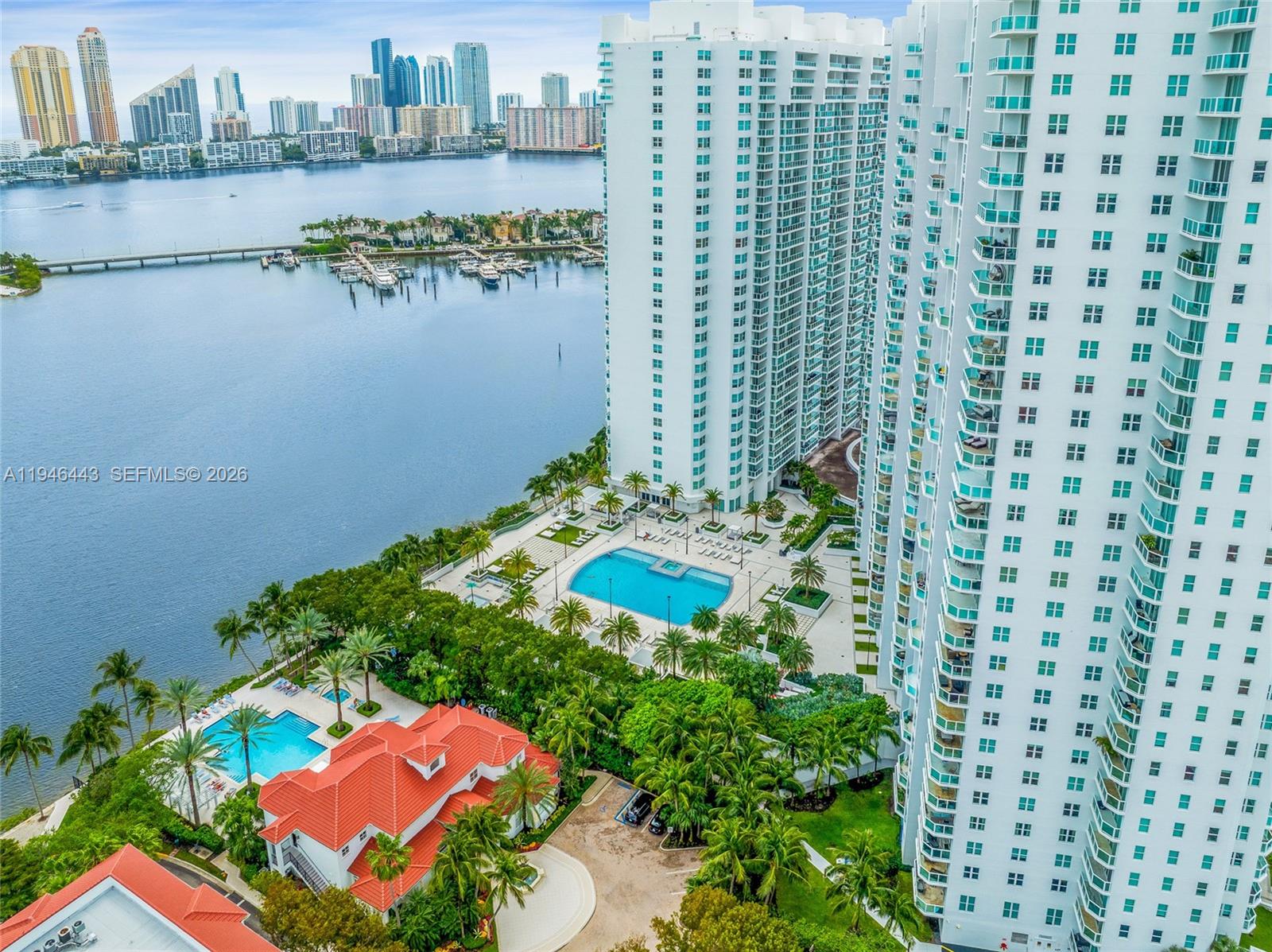 Photo of 3301 183rd St  #902, Aventura, Florida, 33160 - 