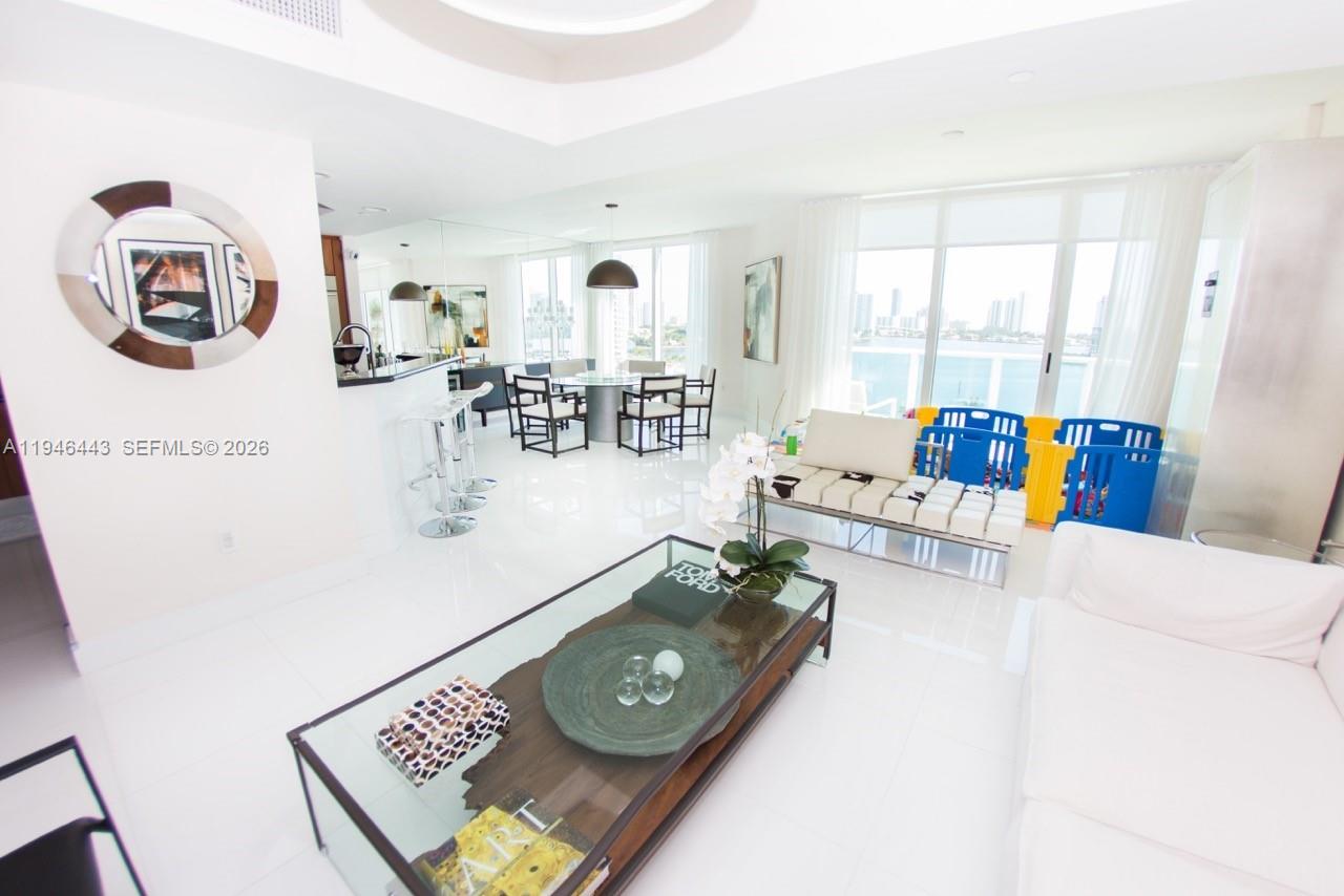 Photo of 3301 183rd St  #902, Aventura, Florida, 33160 - 