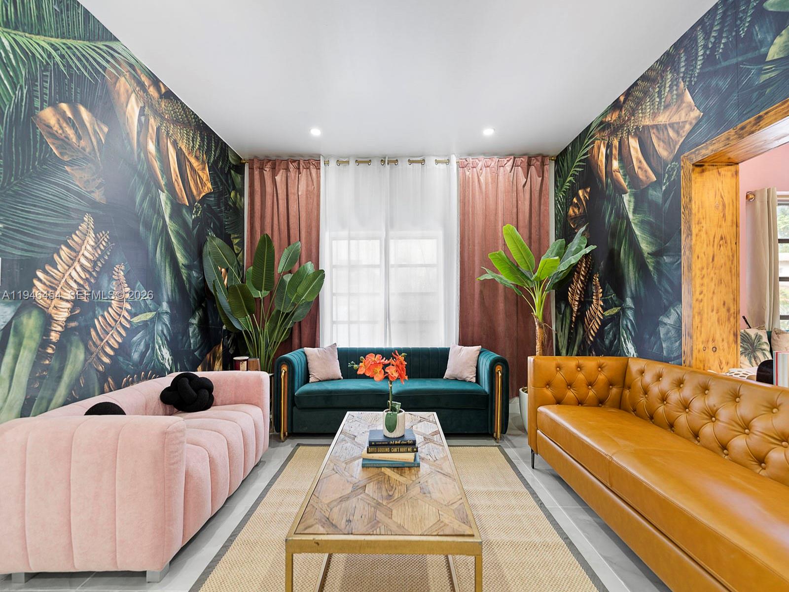   /  2457 кв.футов $ 2026-01-15 0 Фото