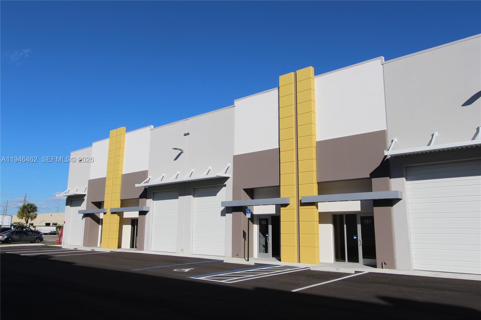 152  /   sq. ft. $ 2026-01-15 0 Photo