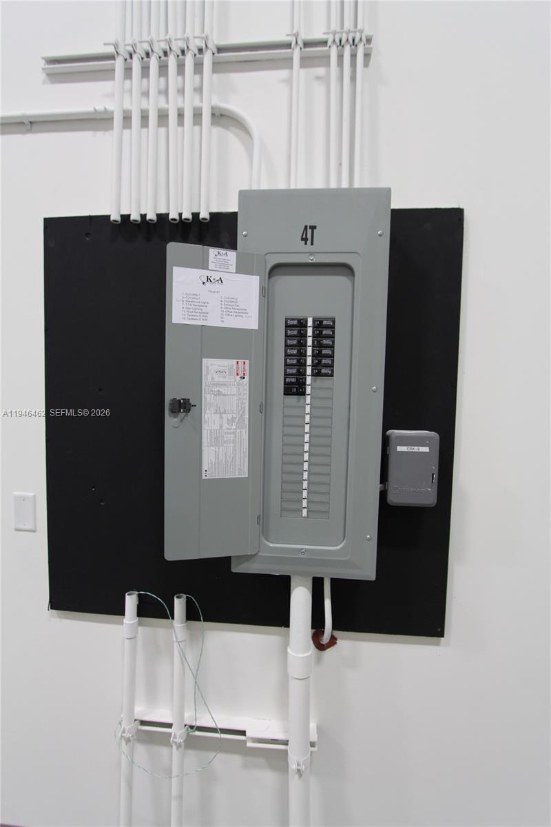 152  /   sq. ft. $ 2026-01-15 0 Photo