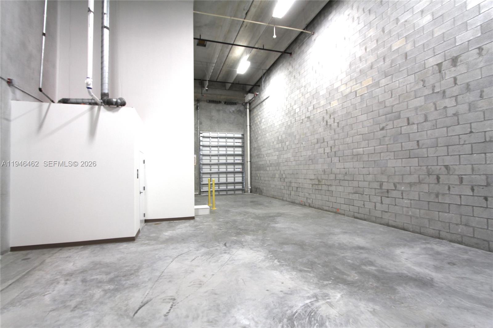 152  /   sq. ft. $ 2026-01-15 0 Photo