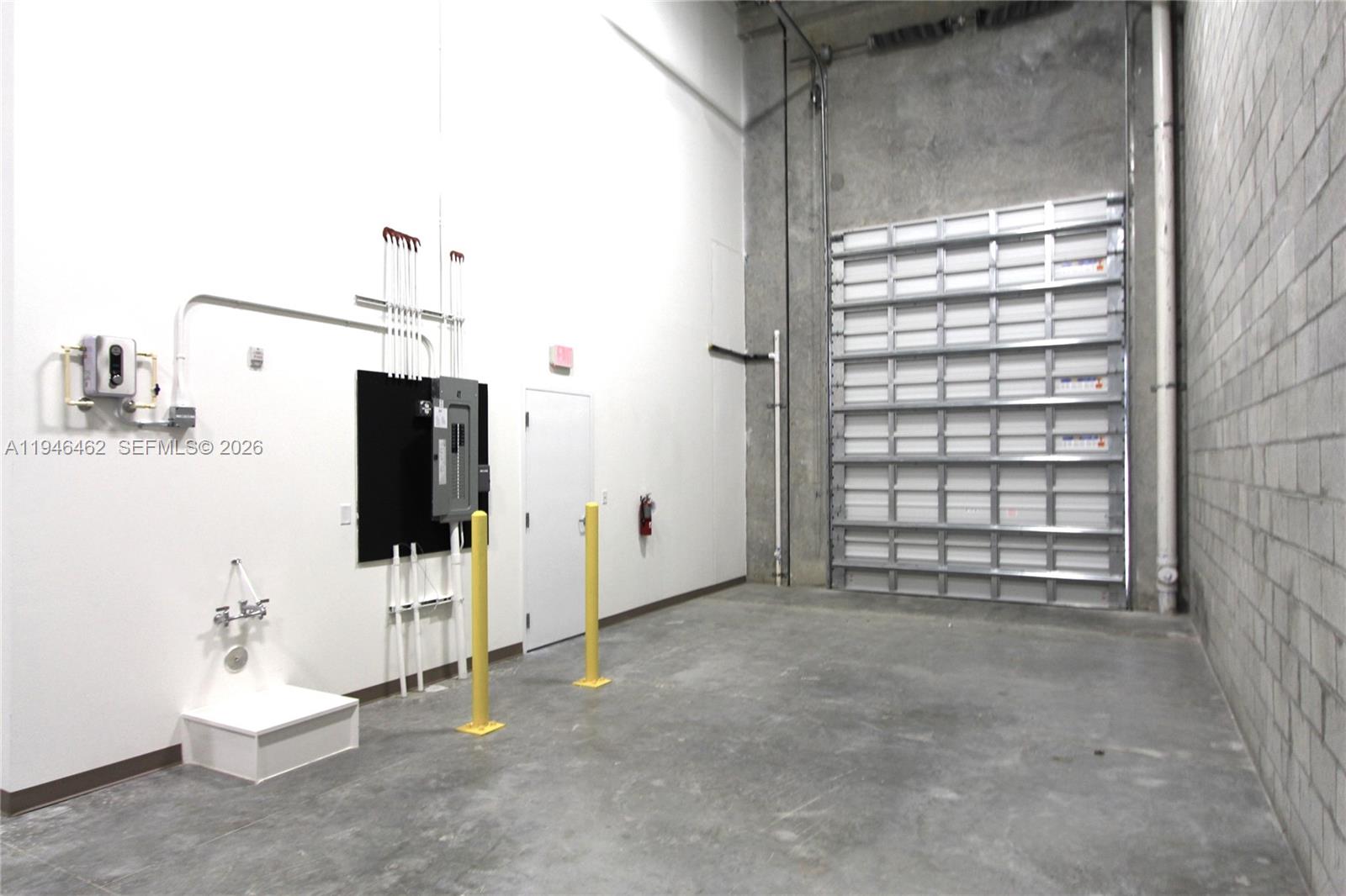 152  /   sq. ft. $ 2026-01-15 0 Photo