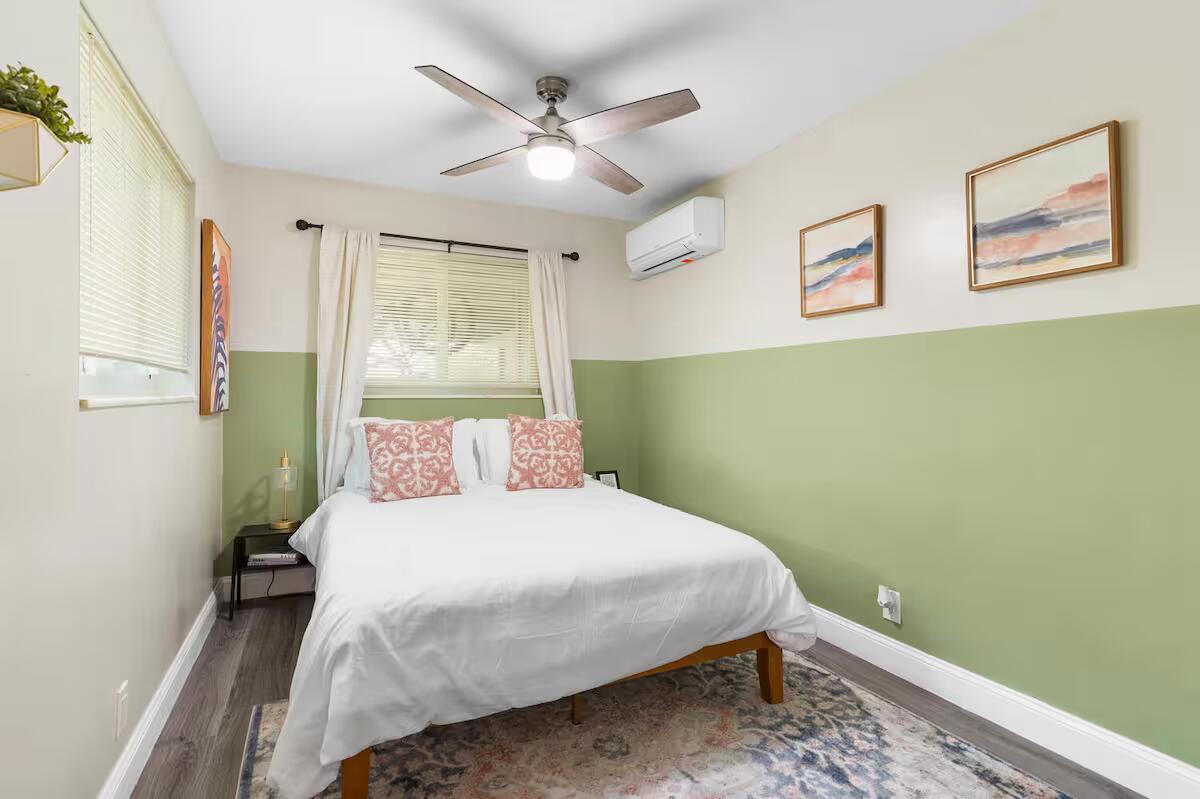   / 1  sq. ft. $ 2026-01-29 0 foto