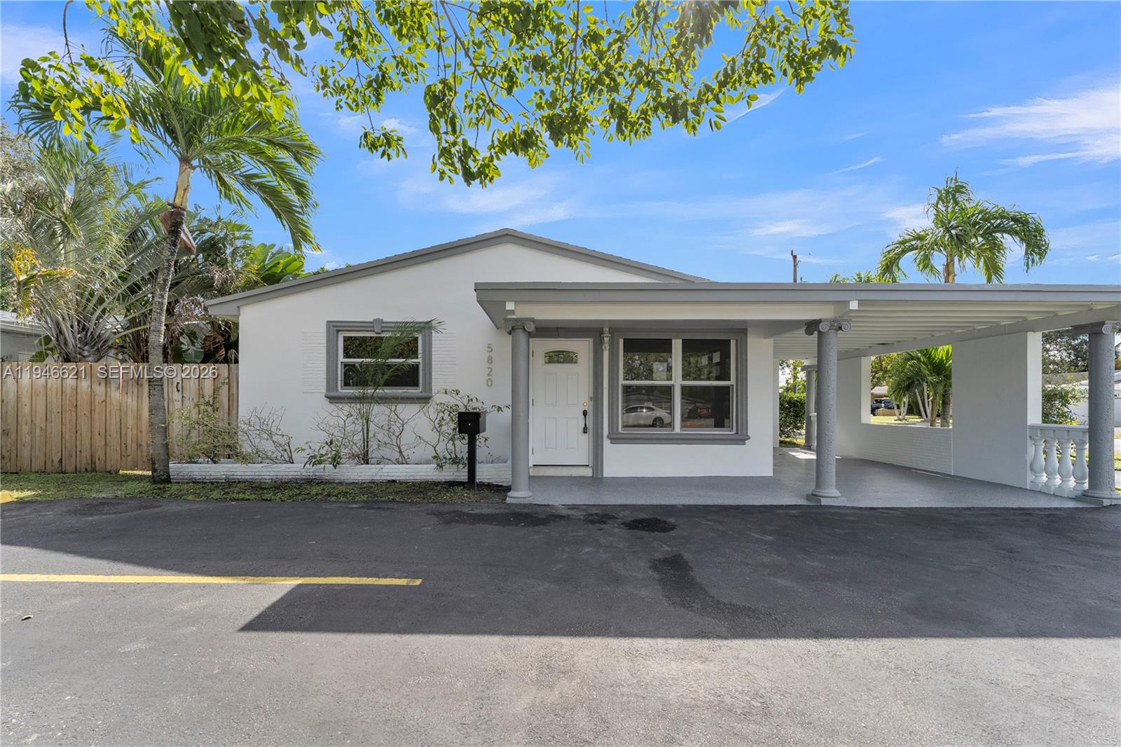   /   sq. ft. $ 2026-01-15 0 foto